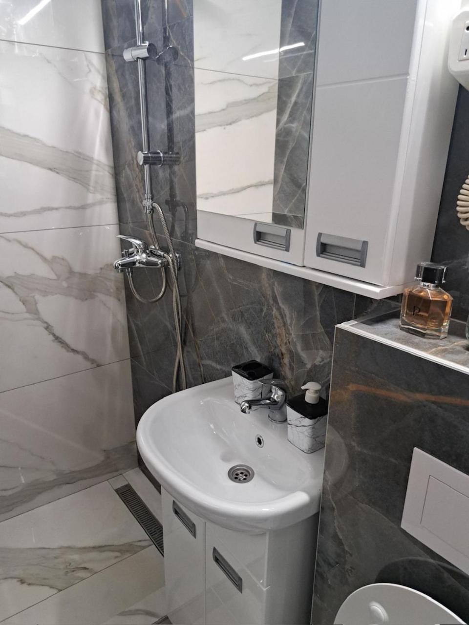 Apartman En Dusanovac 外观 照片