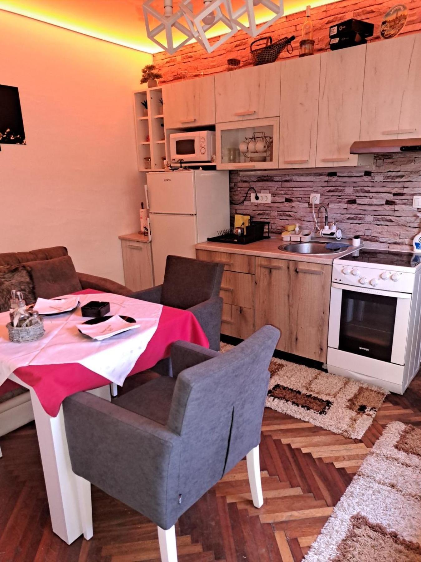 Apartman En Dusanovac 外观 照片